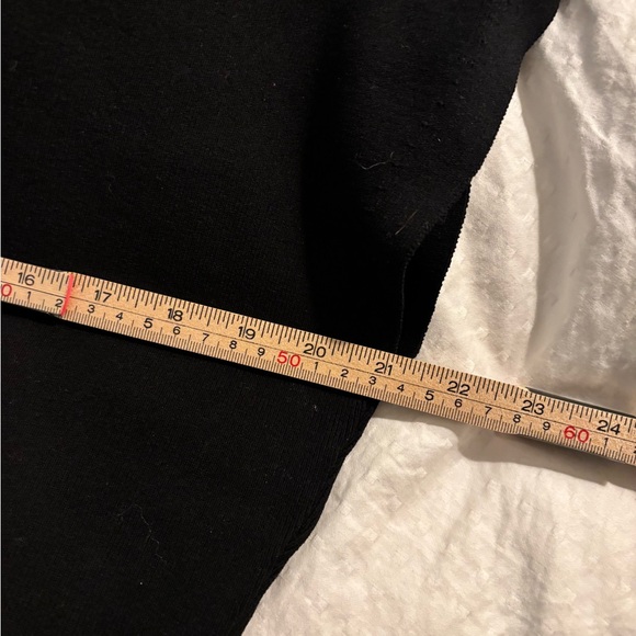 There-Elsewhere Black Collared Compact Knit Top S/M - Picture 10 of 11